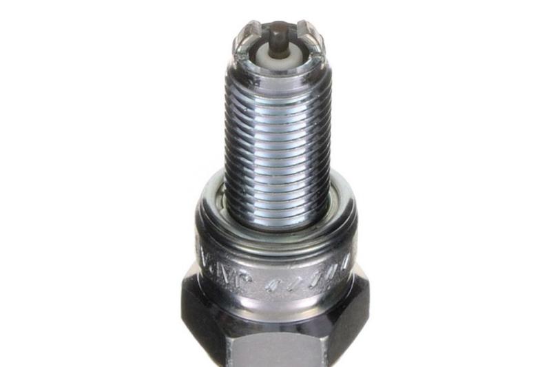 Spark plug CR-8 EKB