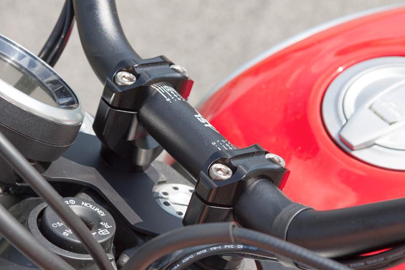 Klemmbock-kit Ducati Scrambler 15, silberne Klemmböcke