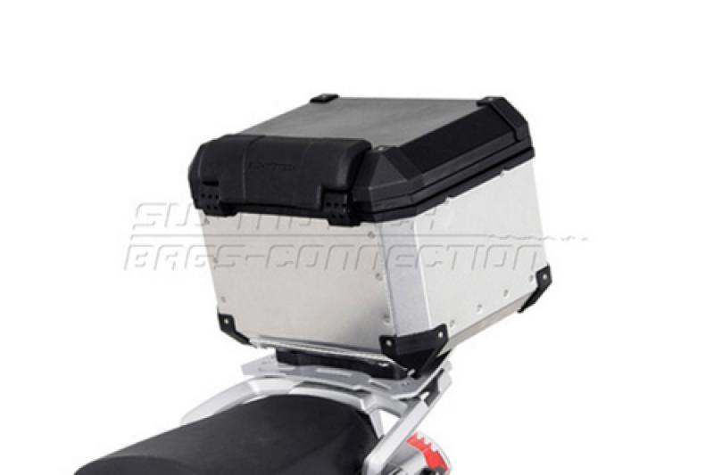 Passenger backrest